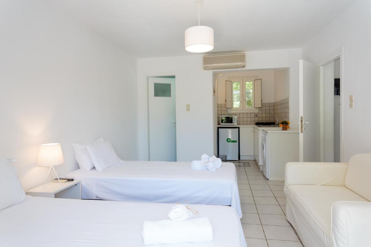 Tzane Studios & Apartments - Steps Away From Golden Beach Chrisi Akti  Eksteriør bilde