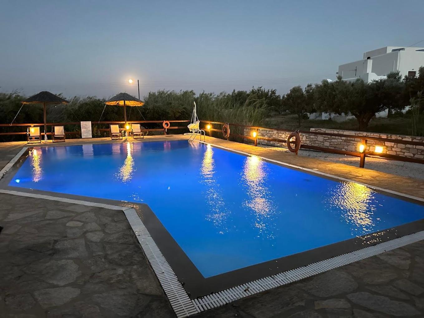 Tzane Studios & Apartments - Steps Away From Golden Beach Chrisi Akti  Eksteriør bilde