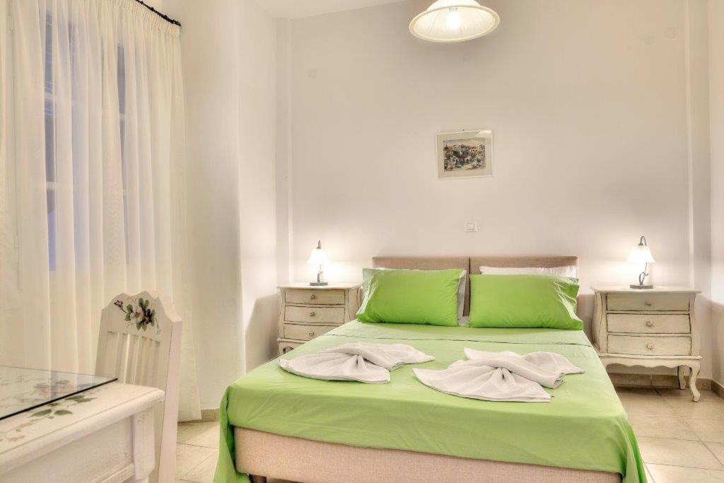 Tzane Studios & Apartments - Steps Away From Golden Beach Chrisi Akti  Eksteriør bilde